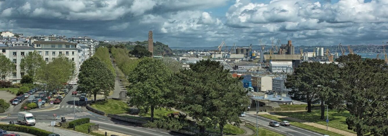 Vue du cours Dajot à Brest